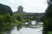 Landgoed Castle Howard heeft indrukwekkende tuinen met een mausoleum